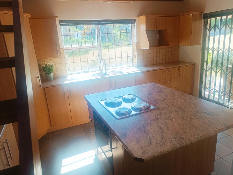 1 Bedroom Property for Sale in Capri Western Cape